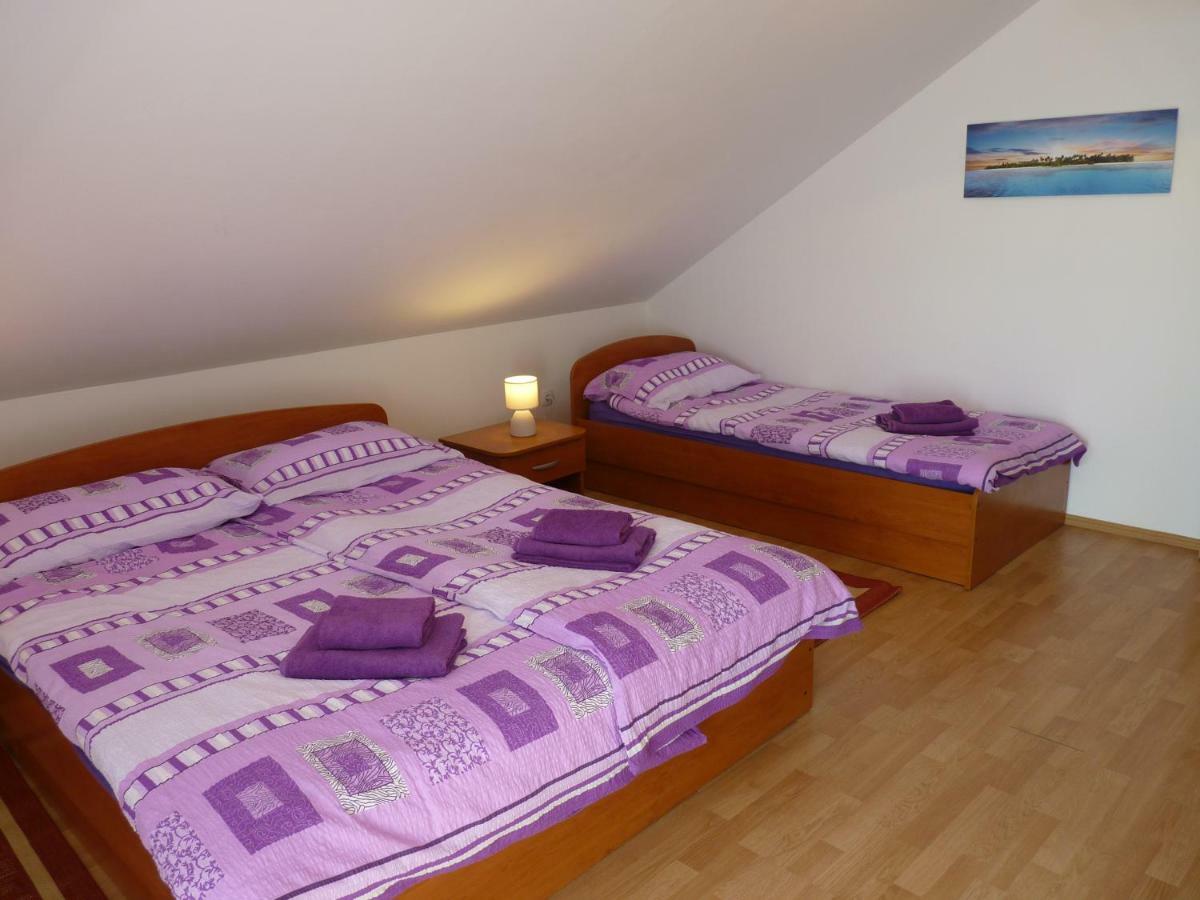 Apartments Agrijan Maslenica Esterno foto