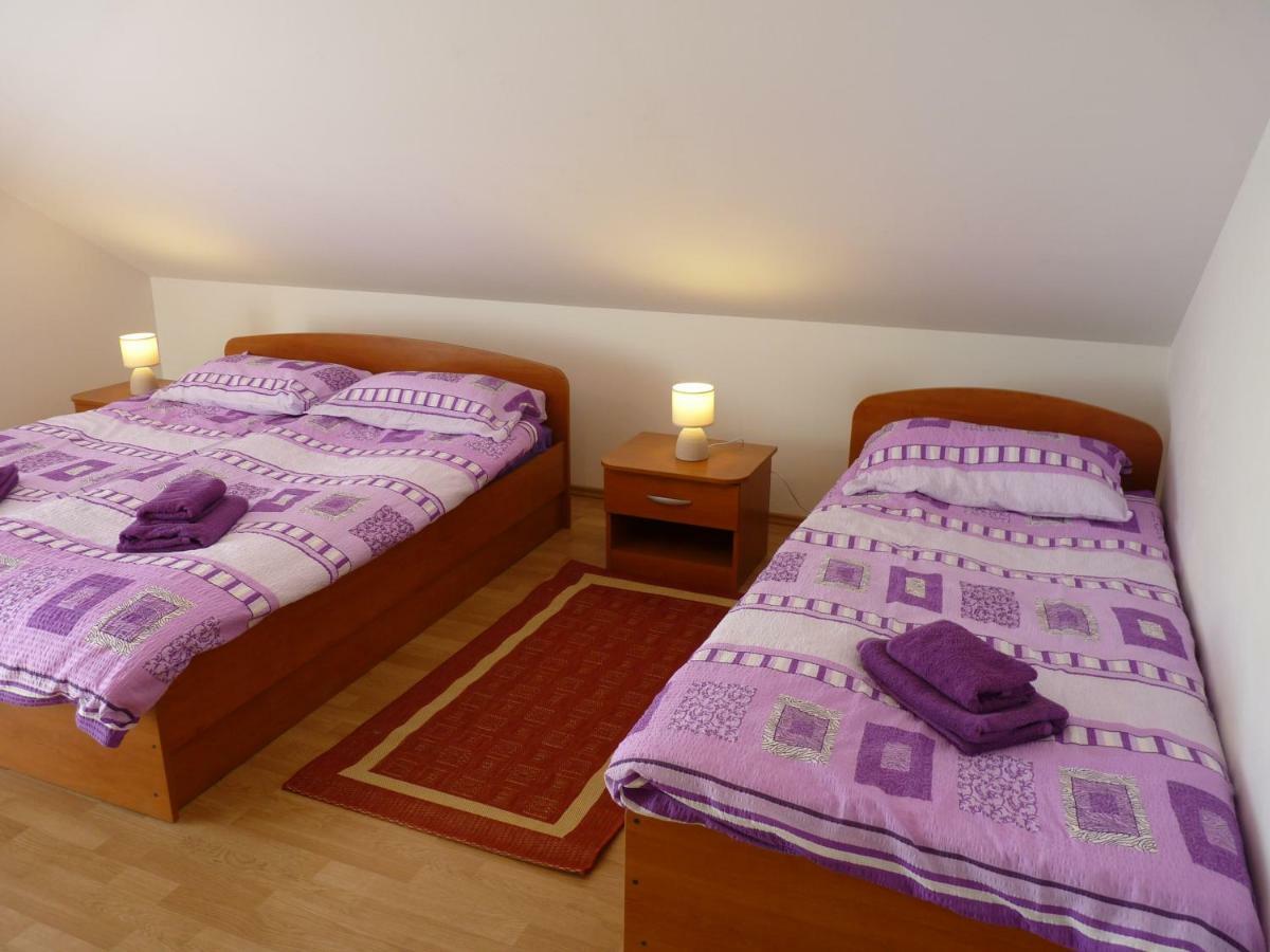 Apartments Agrijan Maslenica Esterno foto