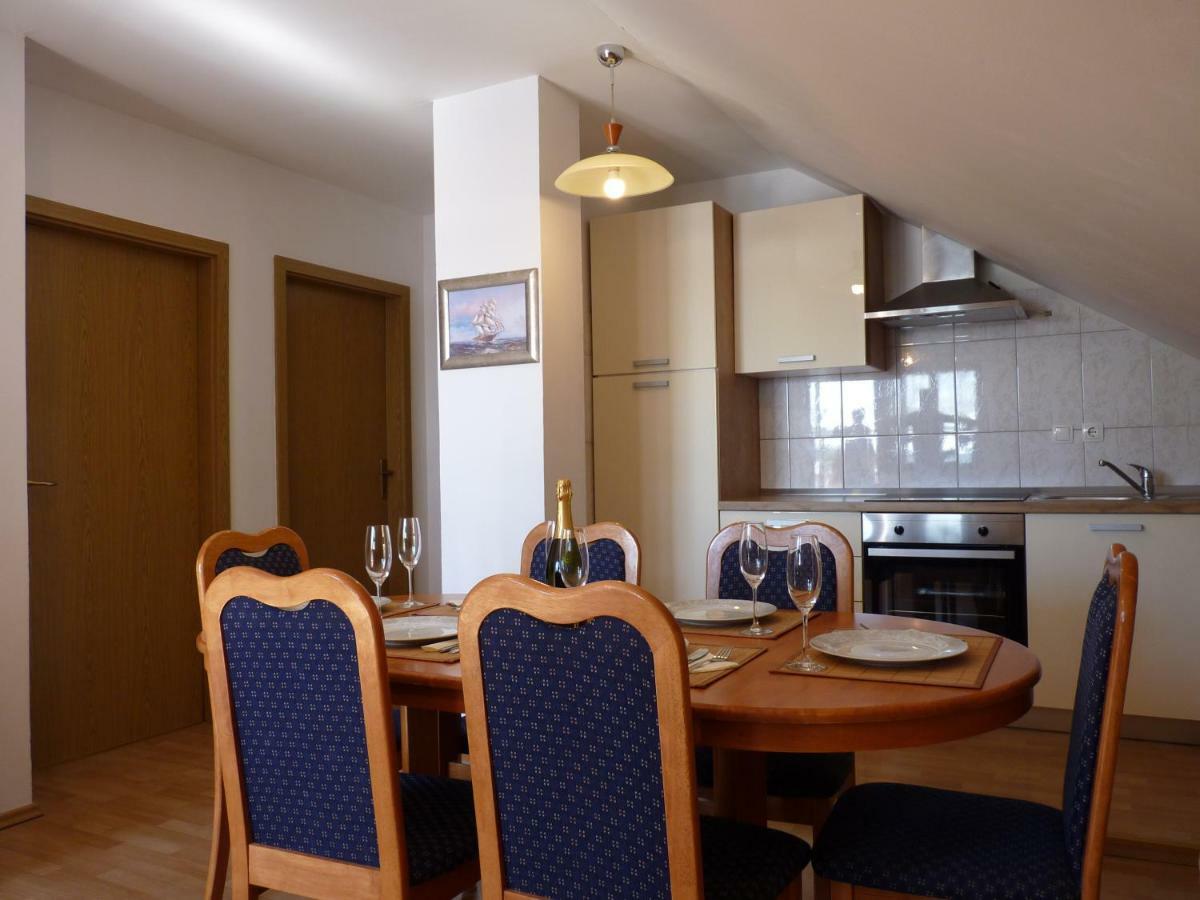 Apartments Agrijan Maslenica Esterno foto